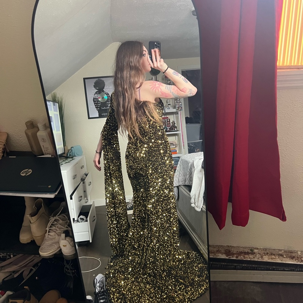 Stunning Gold Sequin Gown